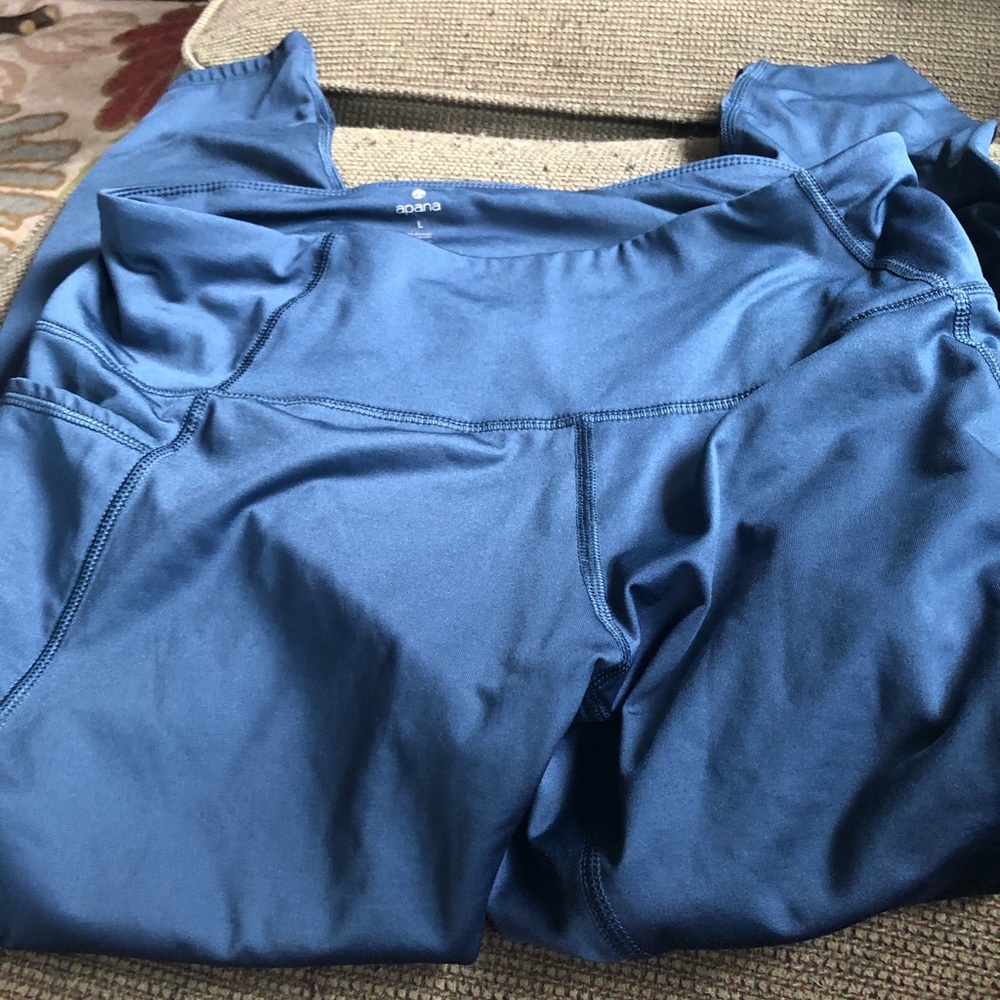 Workout pants